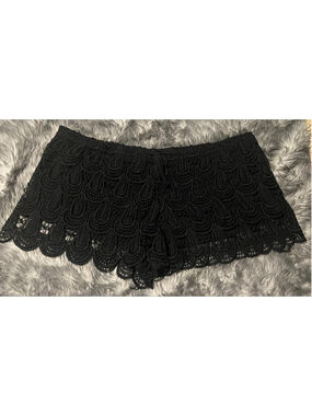Women's divided Black Lace Crochet Shorts L